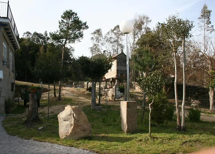 Πανσιόν Casal Do Crego 3*